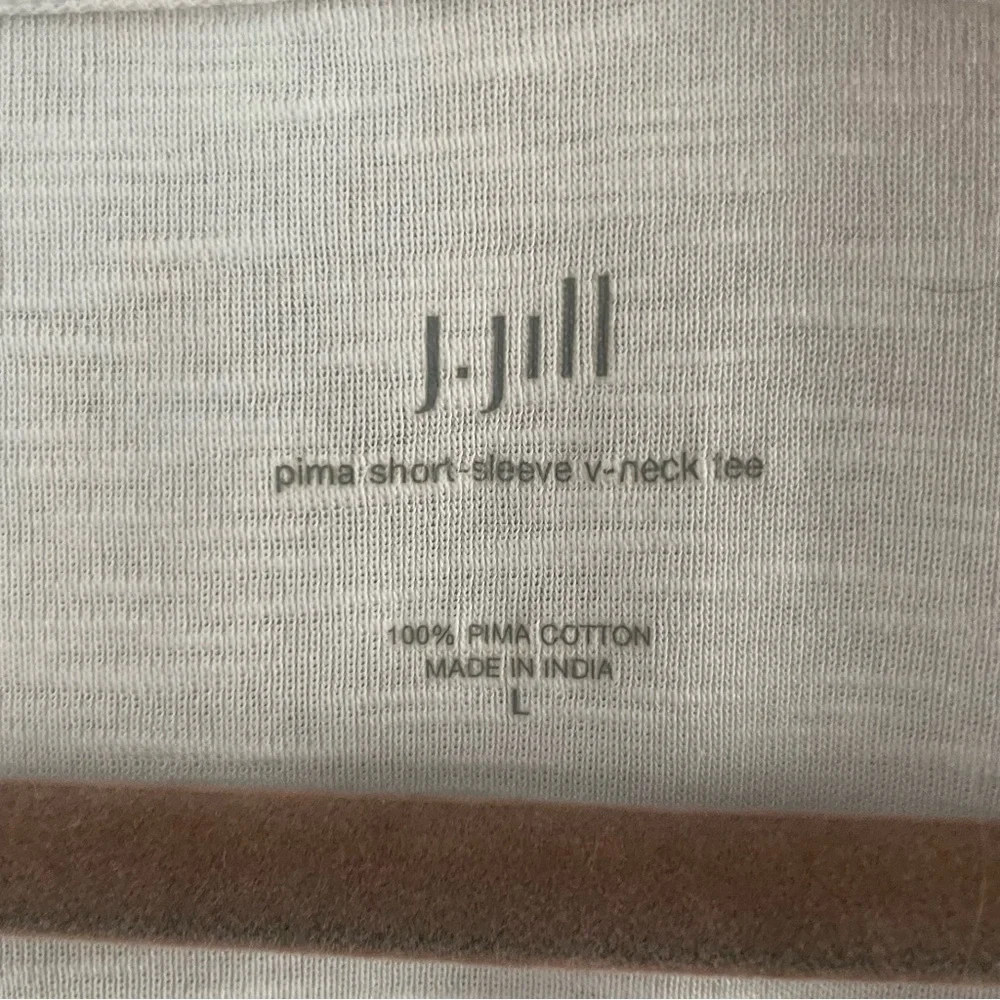 J. JILL Pima Short Sleeve V-Neck White Tee Tunic Large - Picture 6 of 6